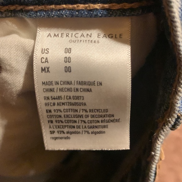 American Eagle Jean Shorts - Picture 3 of 4